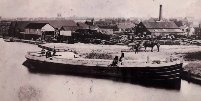 Barge building sheds of R Talbot & Sons at Caversham c1876 (courtesy of Reading Local Studies Illustration Collection)