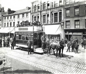 Horse drawn bys in Broad Street c 1900