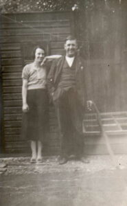Elsie and Baden Whitehouse in the back garden of 47, Radstock Road, Newtown