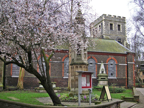Exterior view of Rchmond St Mary Magdalene's Church